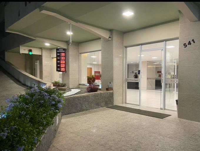 Ap Confortavel E Bem Localizado Vitoria